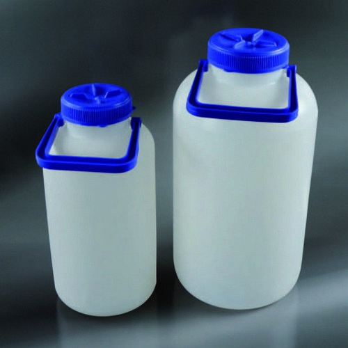 UZGLABĀŠANAS PUDELE AR PLATU KAKLU