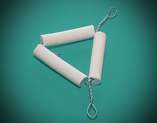 TRĪSSTŪRIS KAUSĒŠANAS KATLIEM