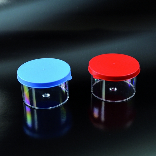 60 ml. dim.60x34 mm. ar gaiši zilu piespiežamu vāku 400 gab.