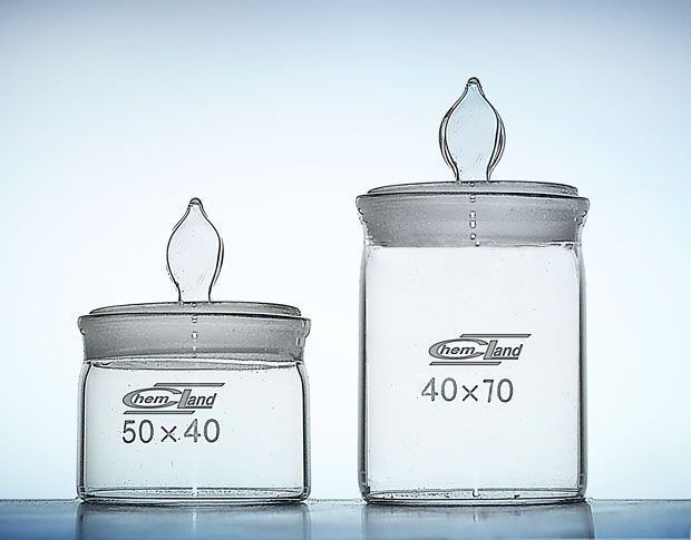 pudele, kuras svars ir 60 x 60 CHEMLAND